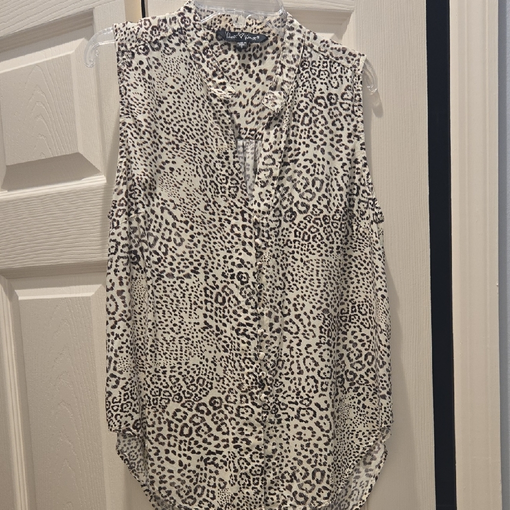 Velvet Heart Animal Print Sleeveless Blouse